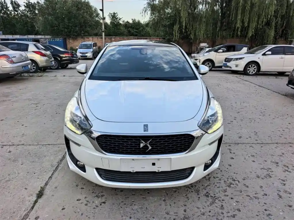 DS 5 2015 1.6T THP160