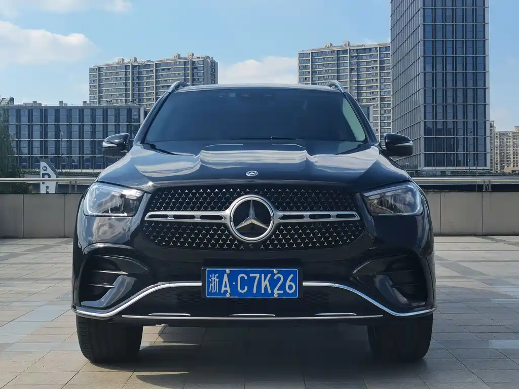 Mercedes-Benz GLE (Import) — миниатюра 2