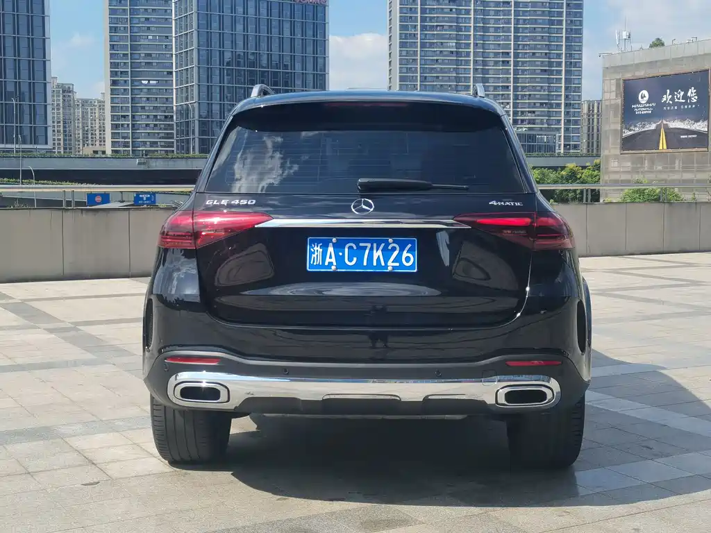 Mercedes-Benz GLE (Import) — миниатюра 4