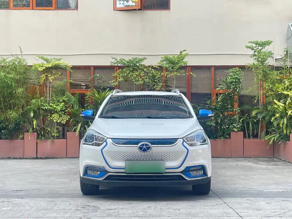 JAC Цзян Вэй EV6S — миниатюра 2