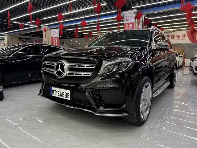 MERCEDES-BENZ GLS