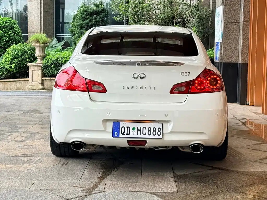 Infiniti G — миниатюра 8