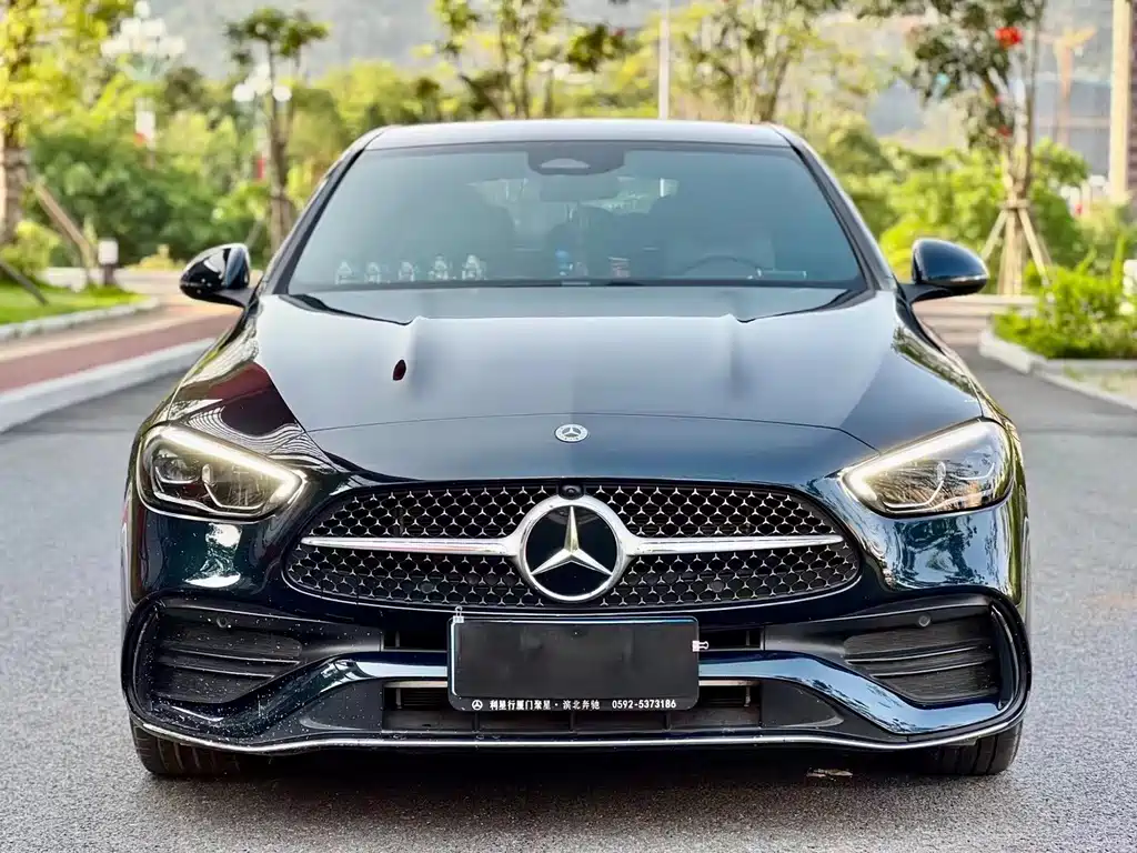 Mercedes-Benz C-Class — миниатюра 2