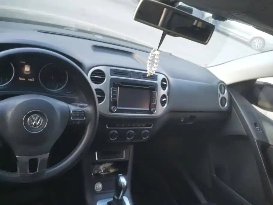 Volkswagen Tiguan — миниатюра 13