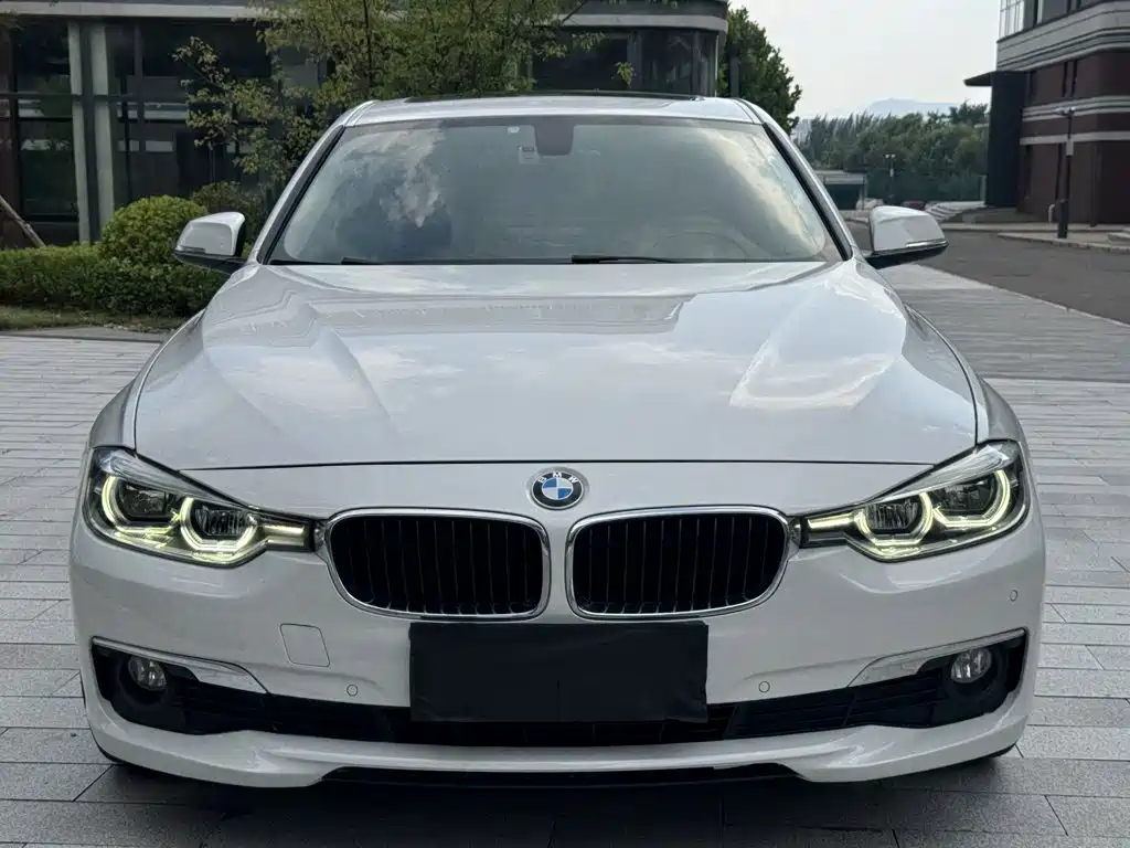 BMW 3 Series — миниатюра 15