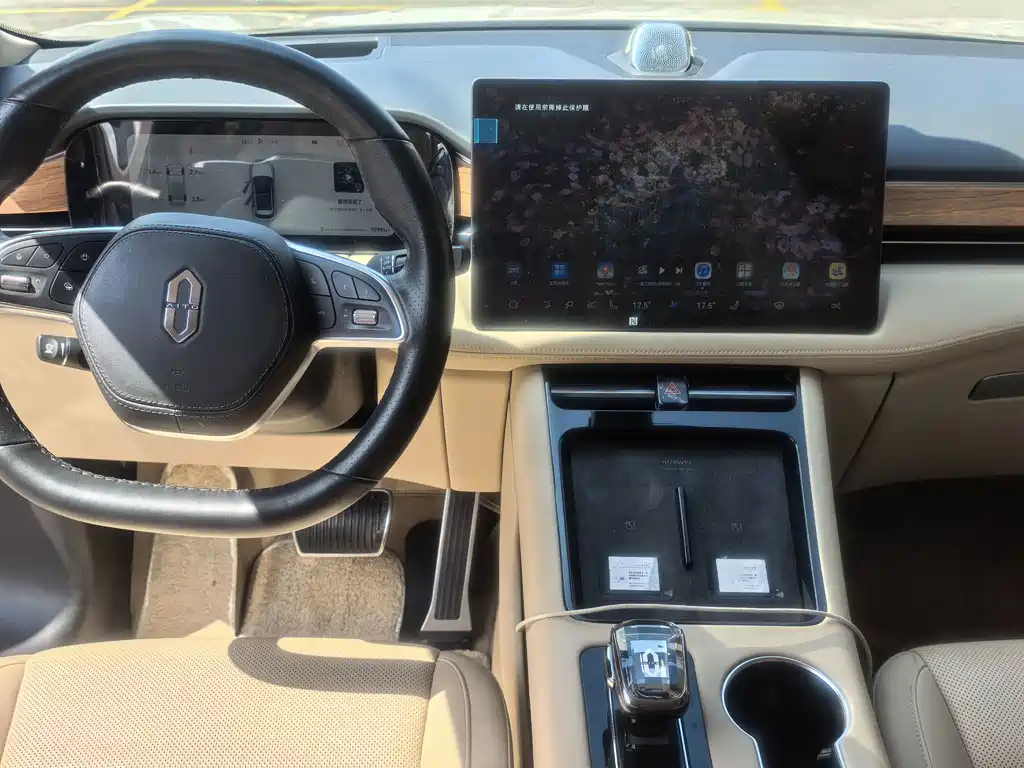 AITO AITO M5 — миниатюра 14