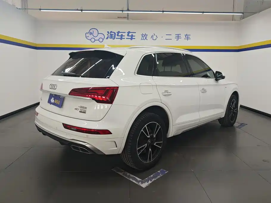 Audi Q5L — миниатюра 3