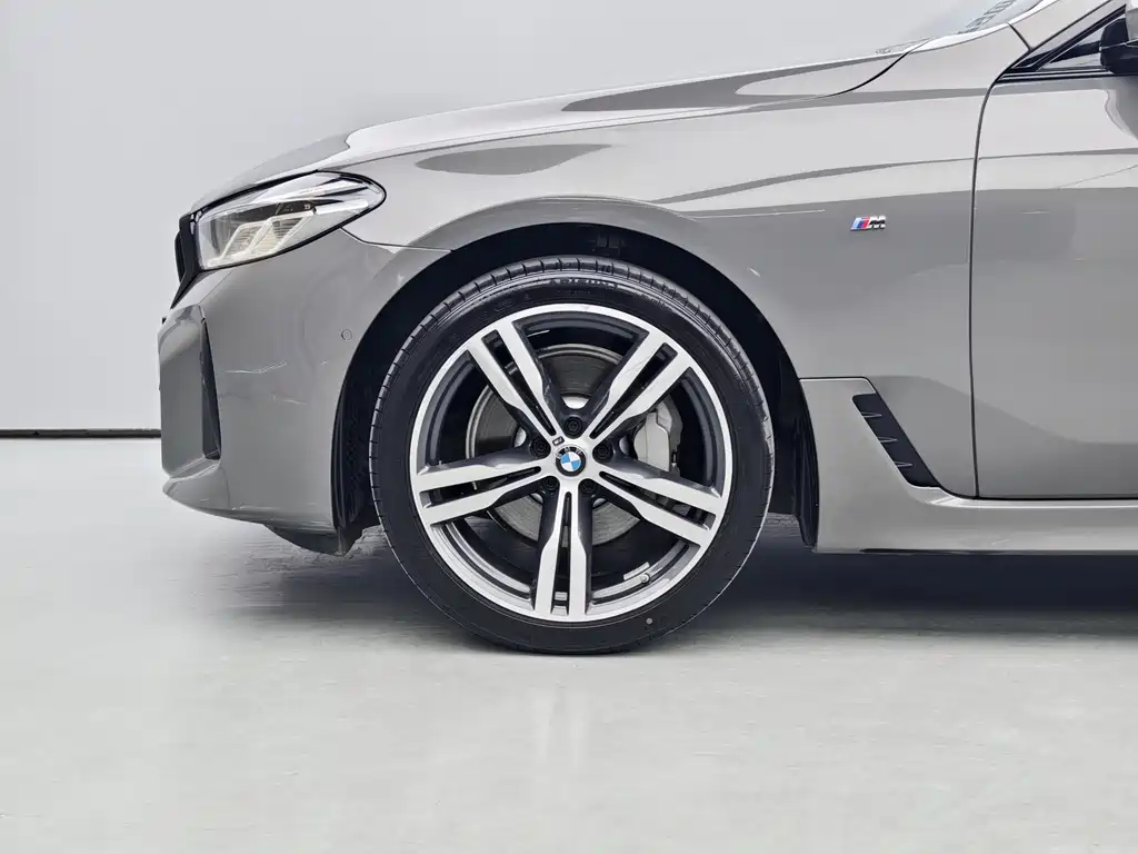 BMW 6 SERIES GT
