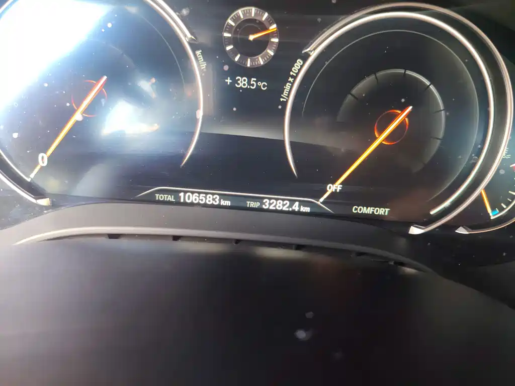 BMW 5 Series — миниатюра 5
