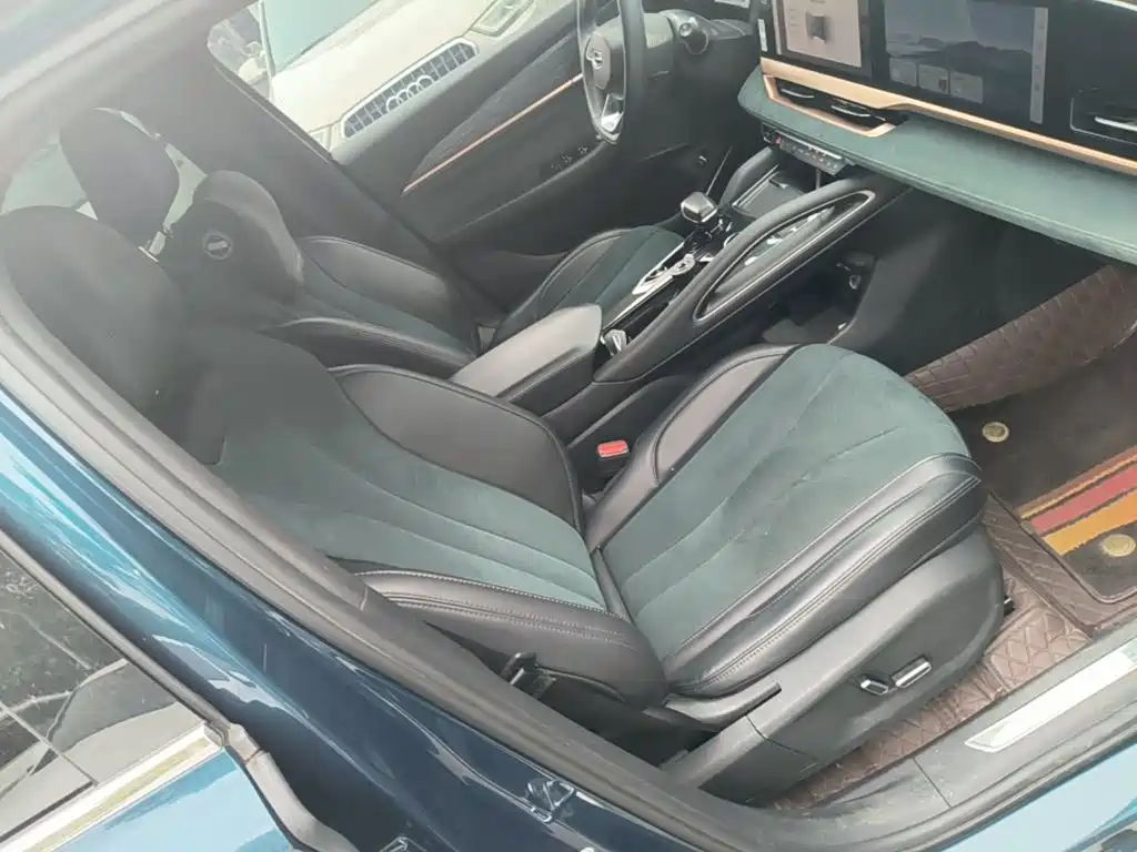 Geely Xingyue L — миниатюра 25