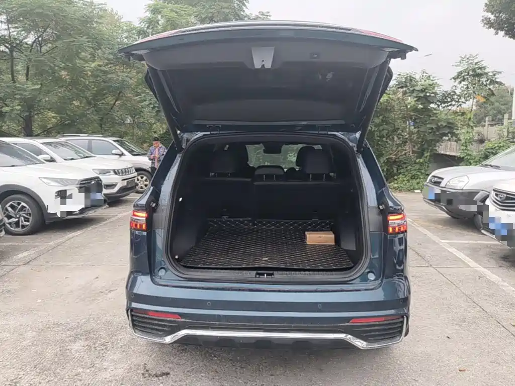 Geely Xingyue L — миниатюра 19
