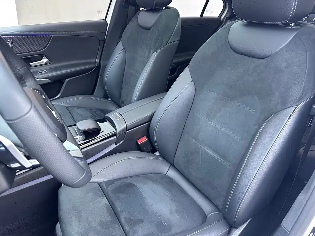 Mercedes-Benz A-Class 2022 — фото 8