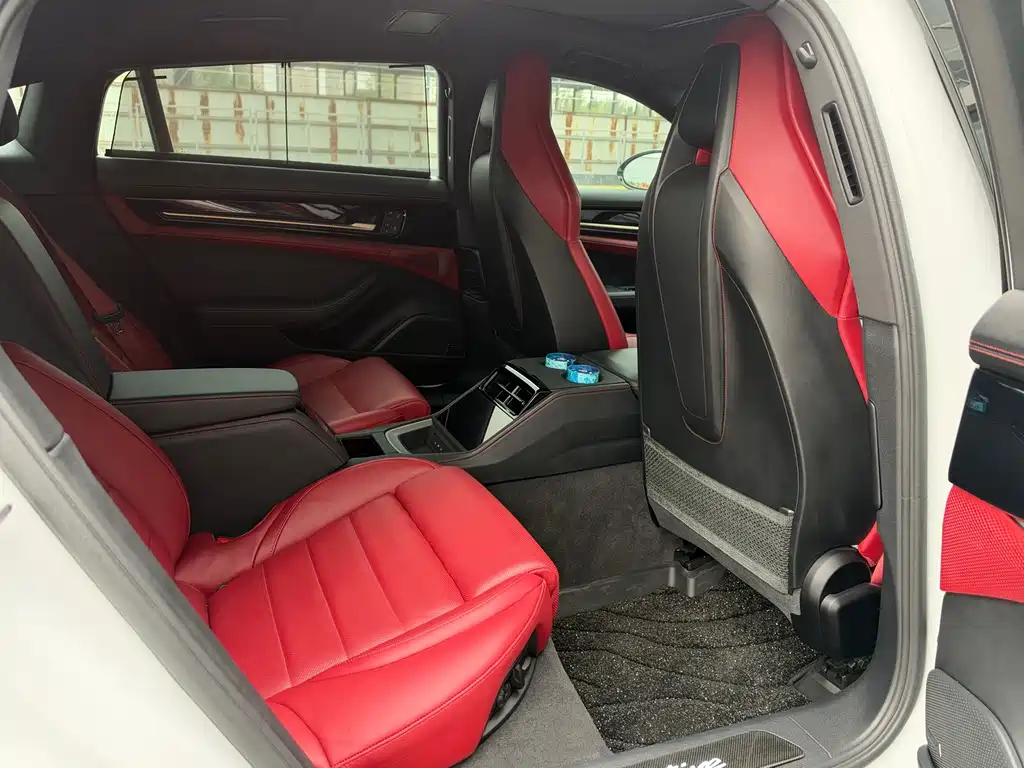 Porsche Panamera — миниатюра 13