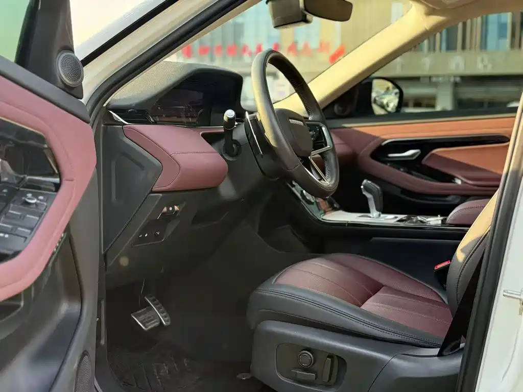 LAND ROVER RANGE ROVER AURORA NEW ENERGY