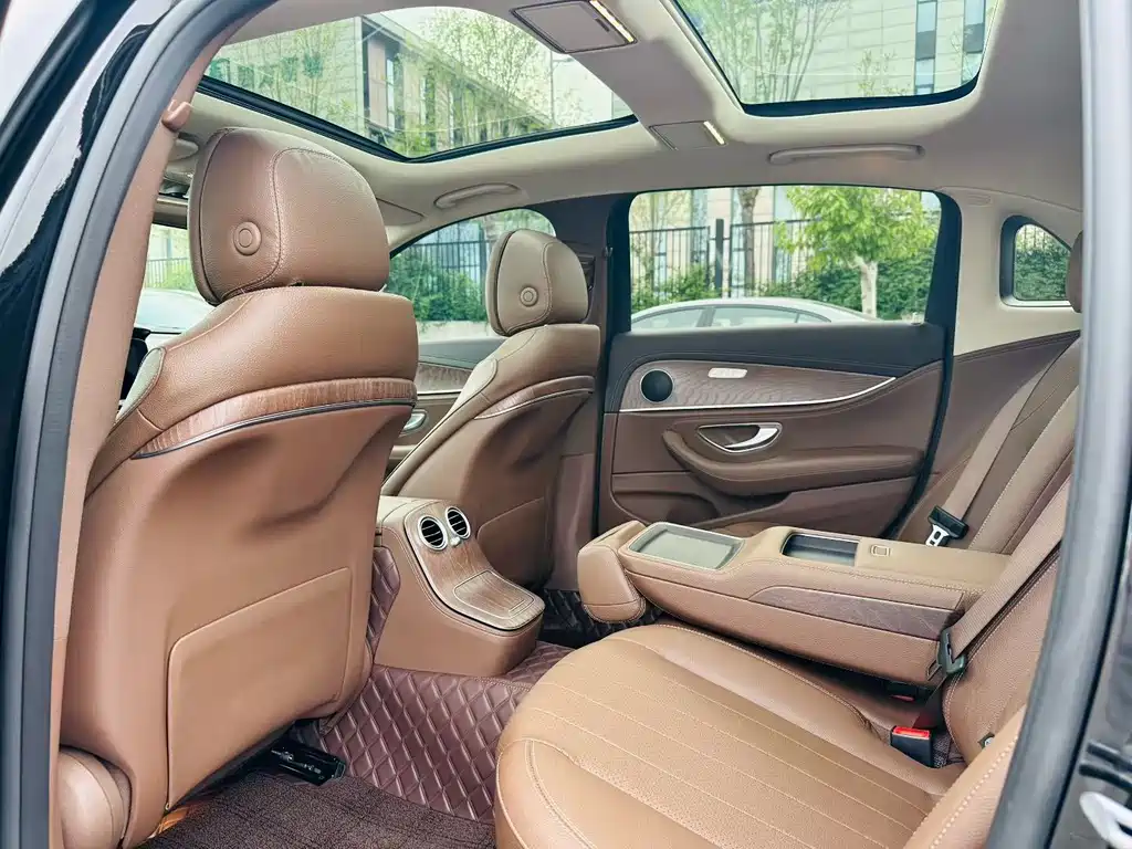 Mercedes-Benz E-Class E 2021 E 300 L Fashion