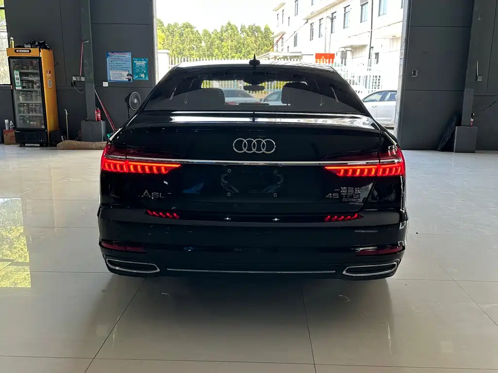 Audi A6L 2022 45 TFSI quattro