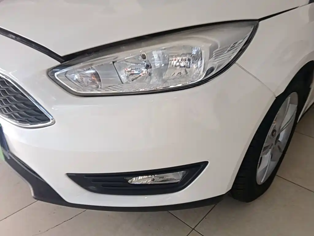 Ford Focus — миниатюра 24
