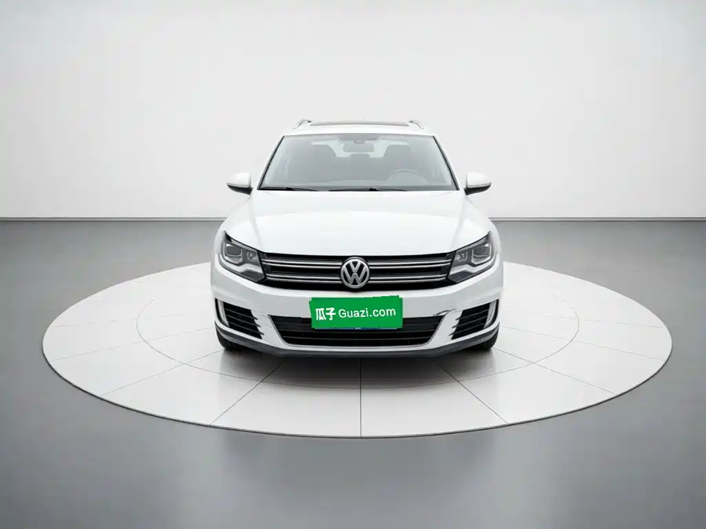 Volkswagen Tiguan — миниатюра 2