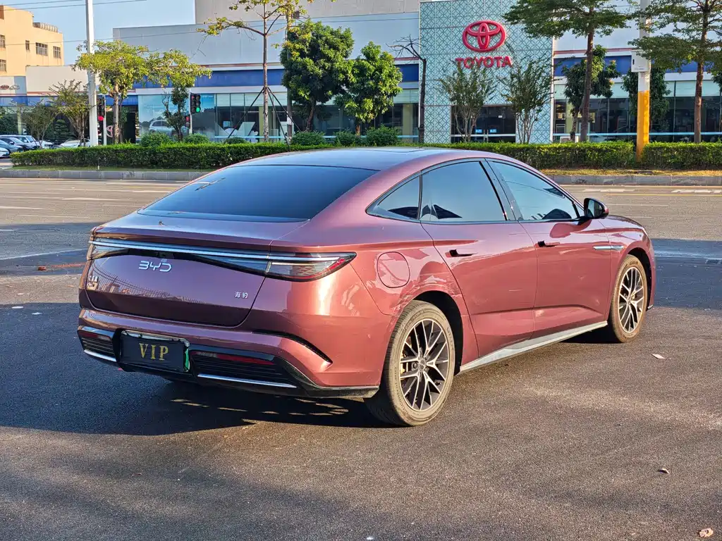BYD Seal — миниатюра 13