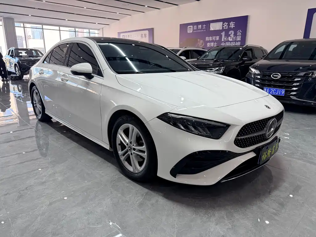 Mercedes-Benz A-Class — миниатюра 3