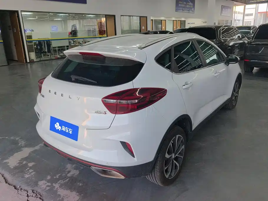 Geely Emgrand GS — миниатюра 3