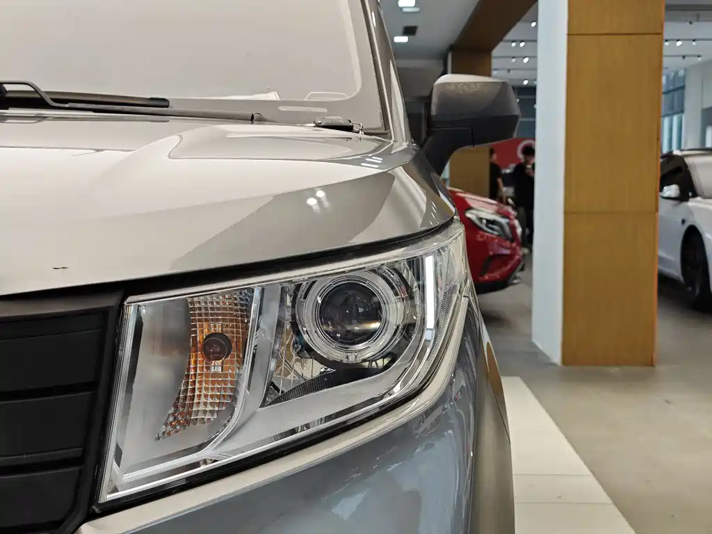 WULING AUTOMOBILE WULING HONGGUANG PLUS