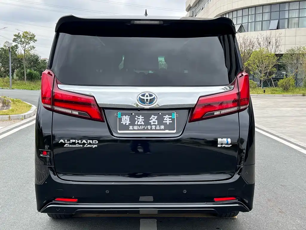 Toyota Alphard 2021 — фото 5