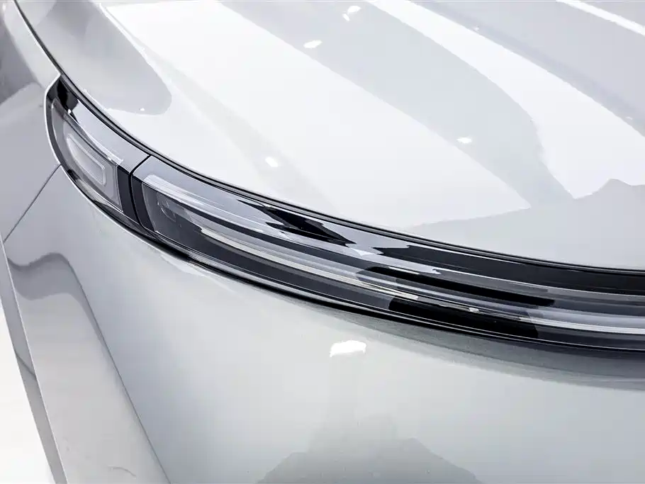 Li Auto L8 2025 Ultra