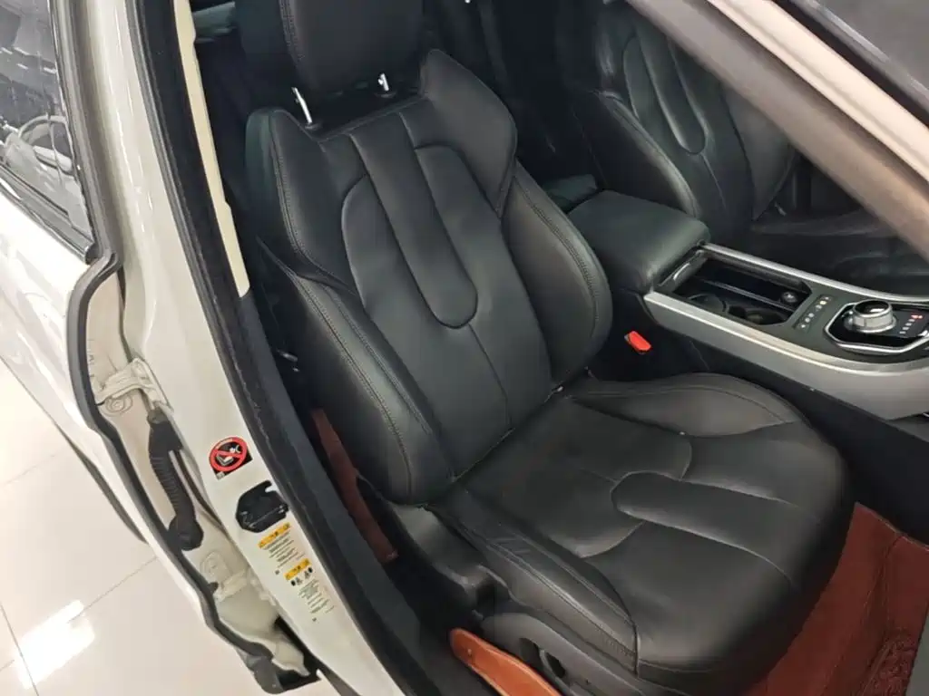 Land Rover Evoque — миниатюра 25
