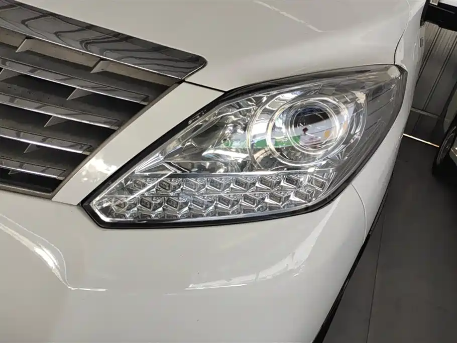 DONGFENG POPULAR CM7