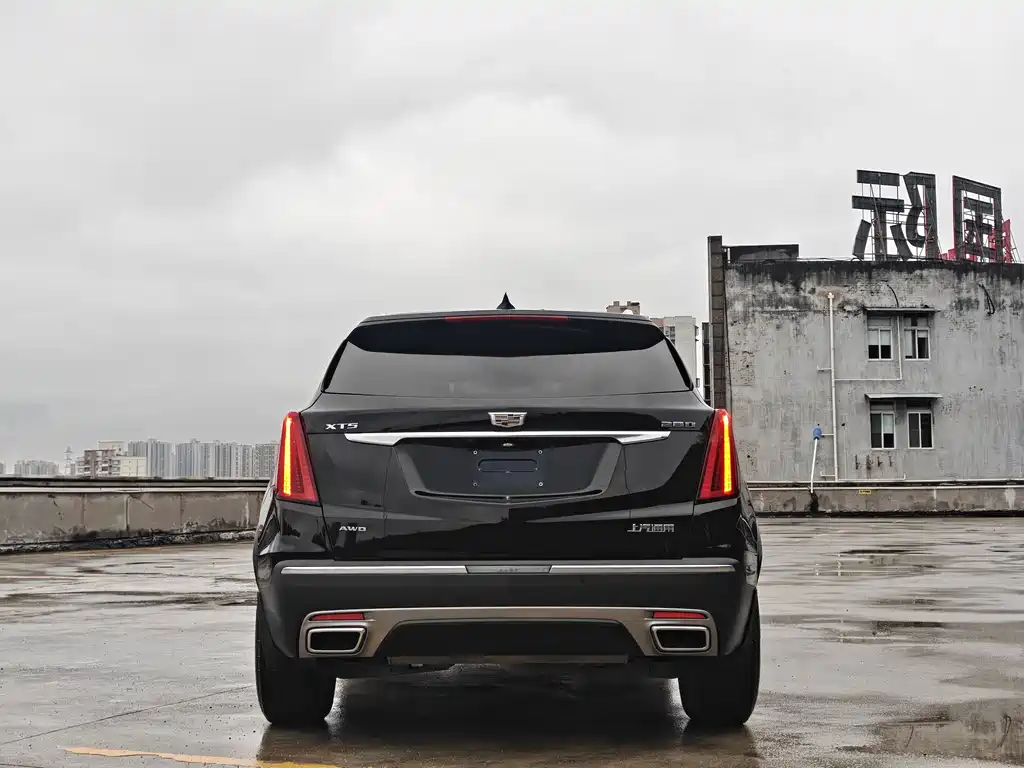 Cadillac XT5 — миниатюра 7
