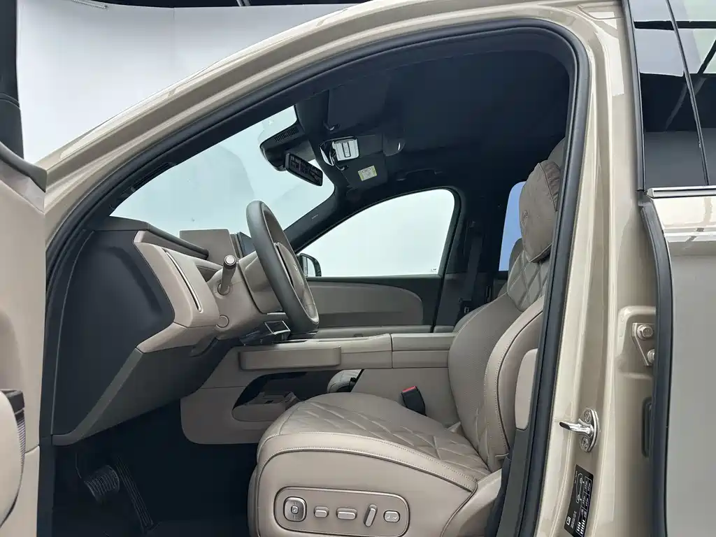Li Auto Li L9 — миниатюра 5