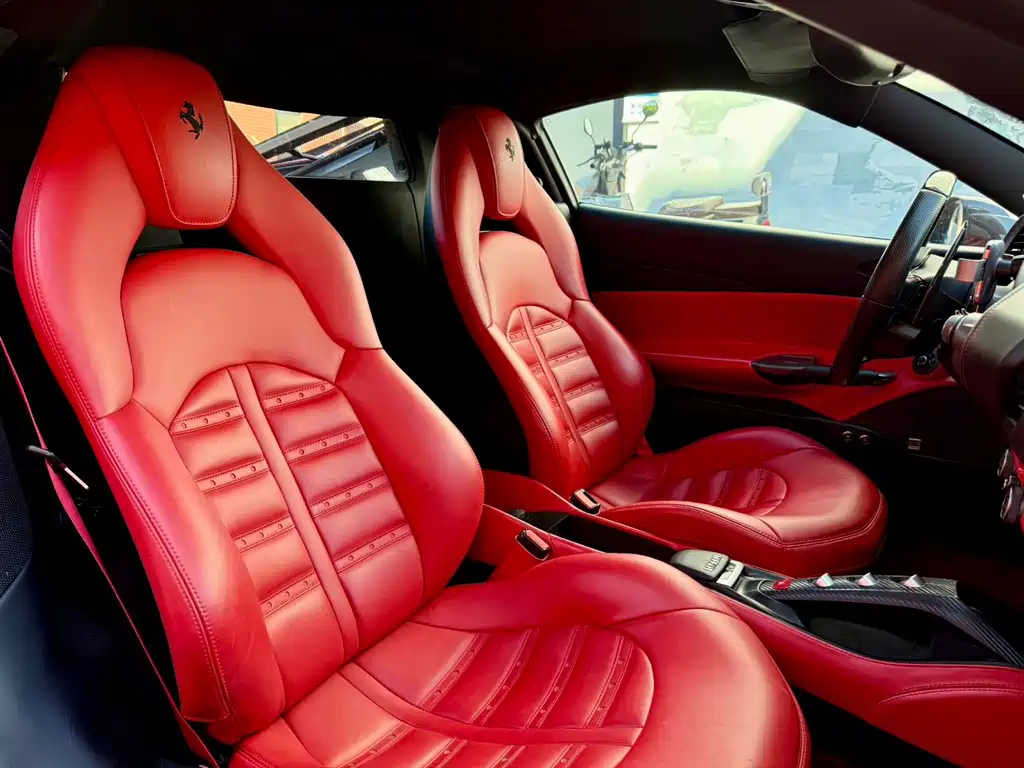 Ferrari 488 — миниатюра 16