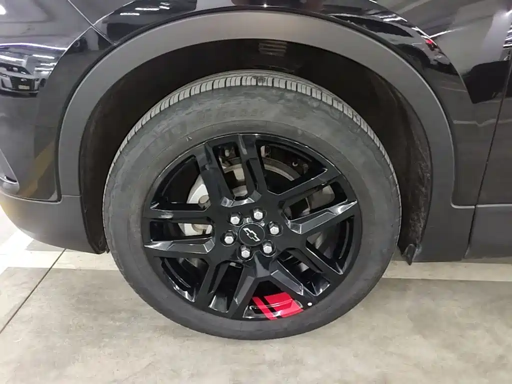 Chevrolet Blazer — миниатюра 23