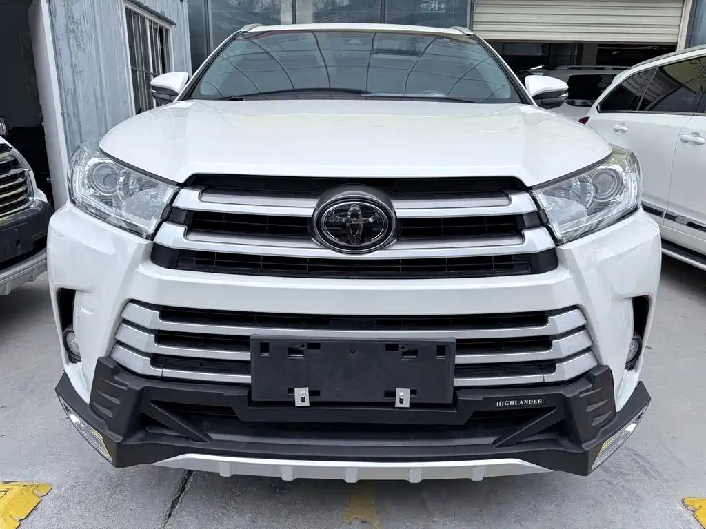 Toyota Highlander — миниатюра 2