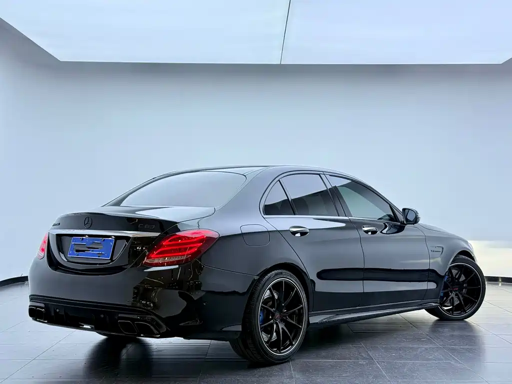 Mercedes-Benz C-Class AMG — миниатюра 3