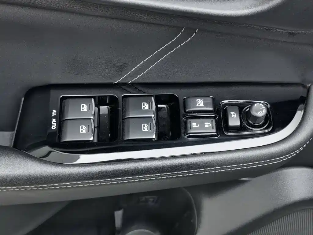 Subaru Outback — миниатюра 9