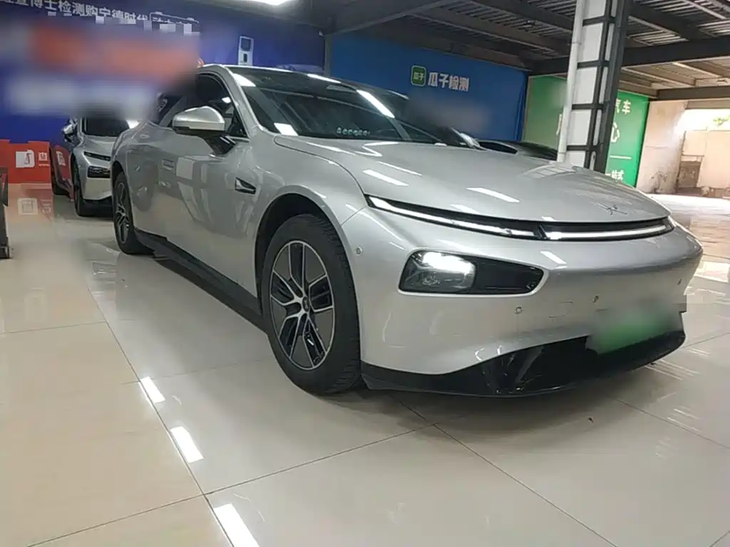 XPeng P7 — миниатюра 4