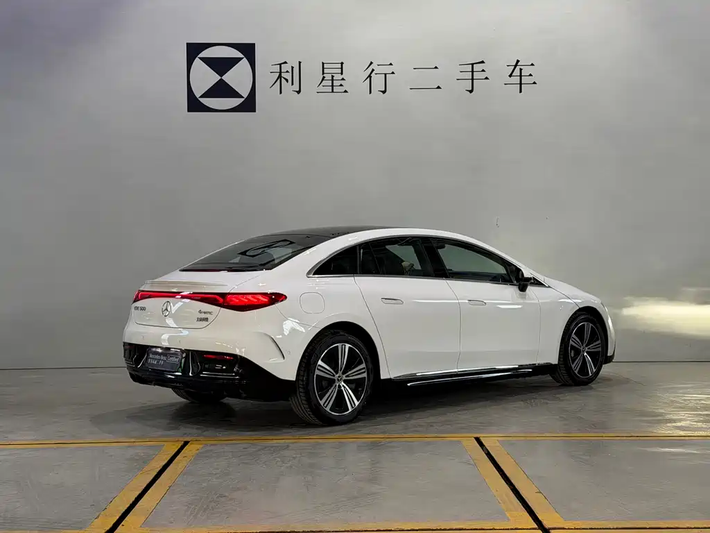 Mercedes-Benz EQE — миниатюра 19