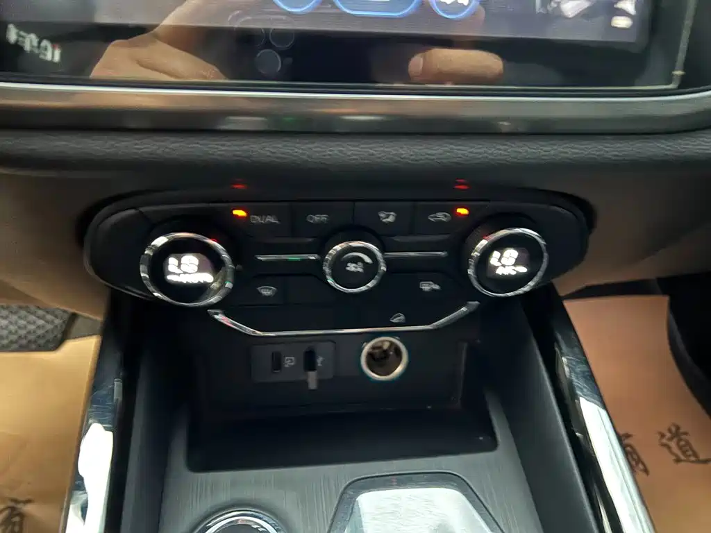 Chery Tiggo 8 — миниатюра 12