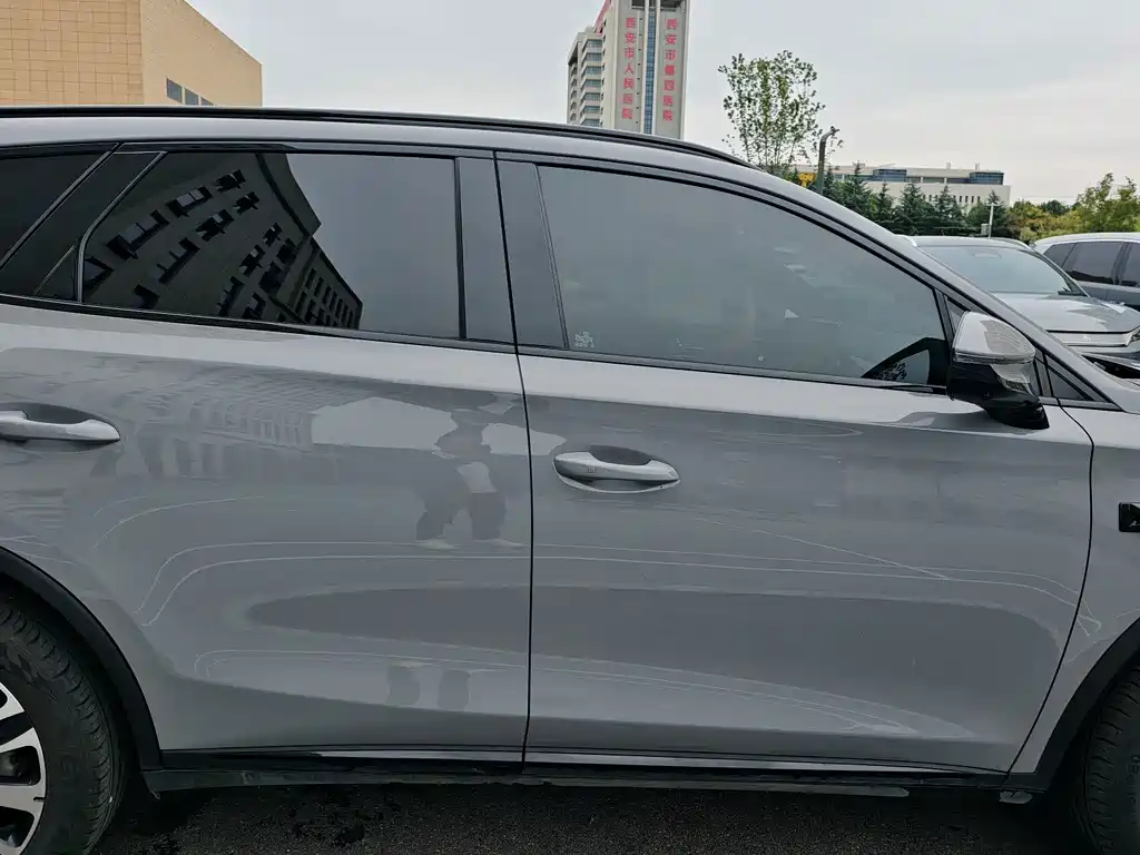 BYD Tang New Energy — миниатюра 21