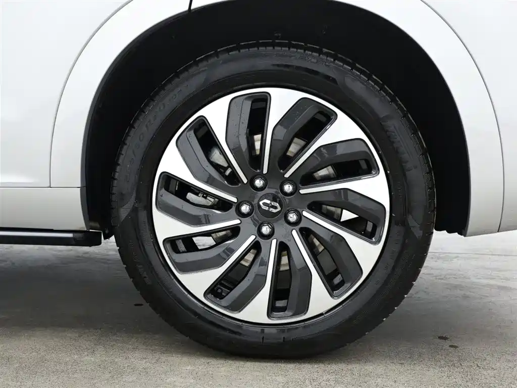 AITO ASK THE WORLD M7