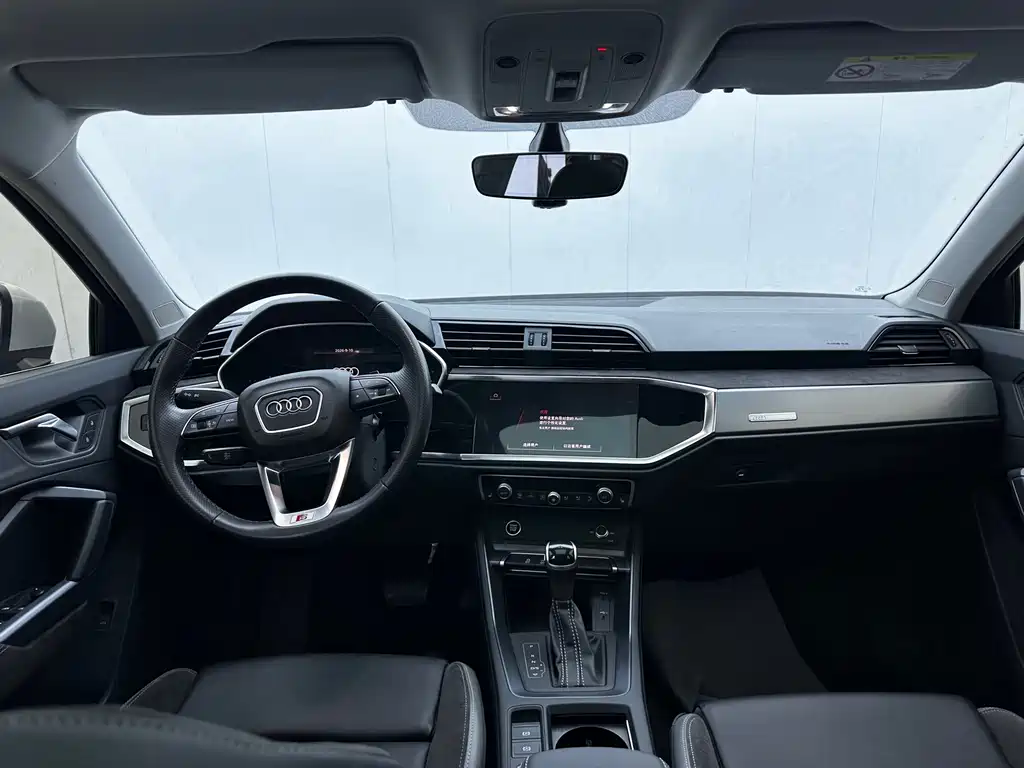 Audi Q3 Sportback — миниатюра 6