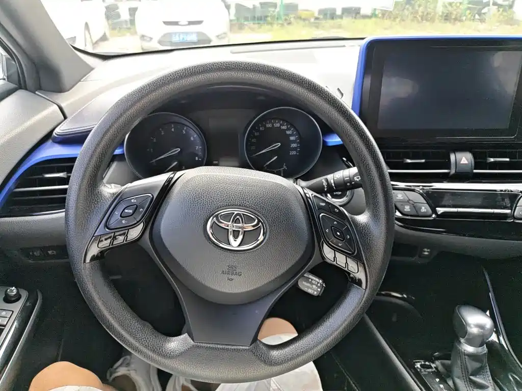 Toyota C-HR — миниатюра 4