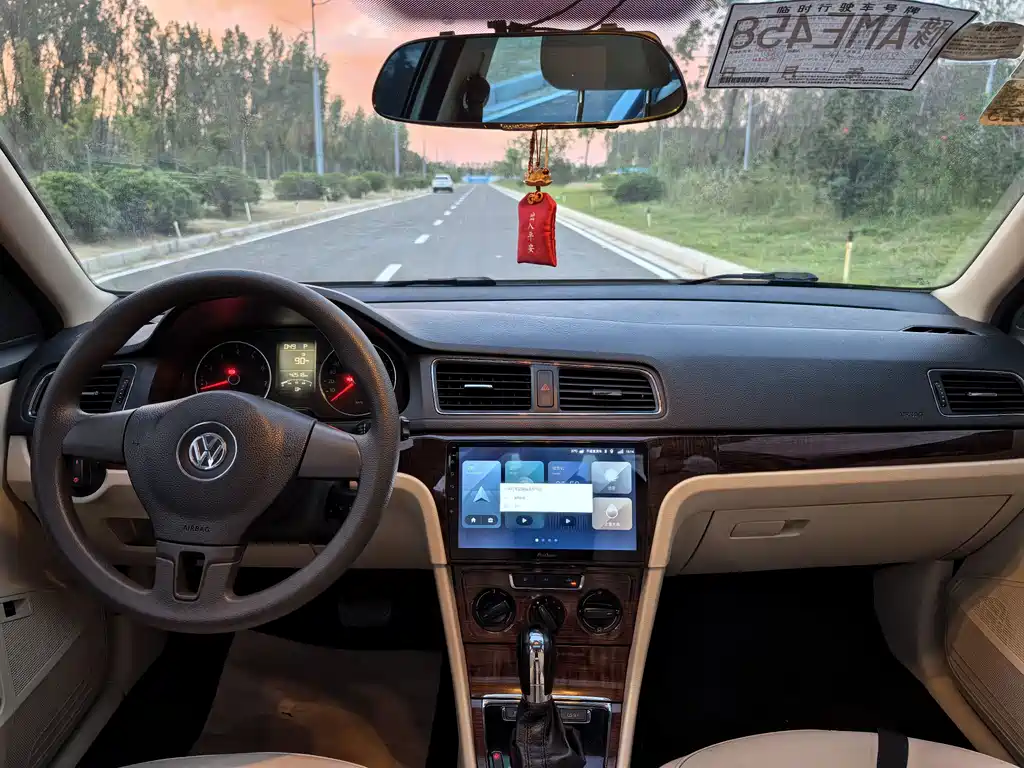 Volkswagen Lavida — миниатюра 13