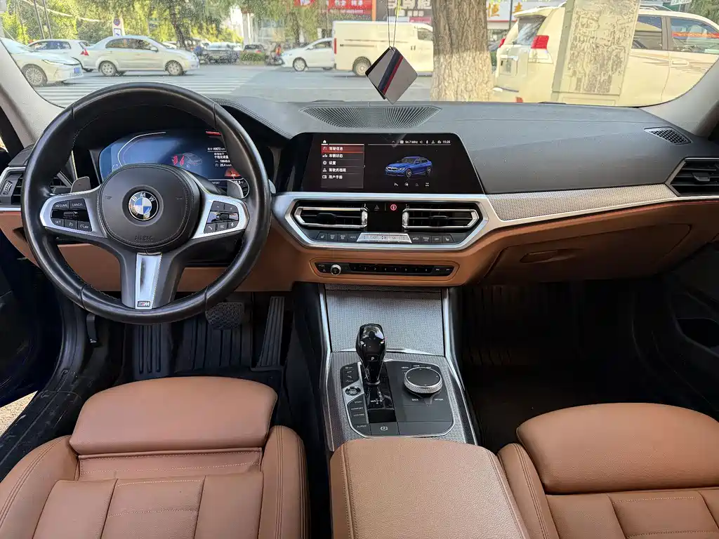 BMW 3 Series — миниатюра 7