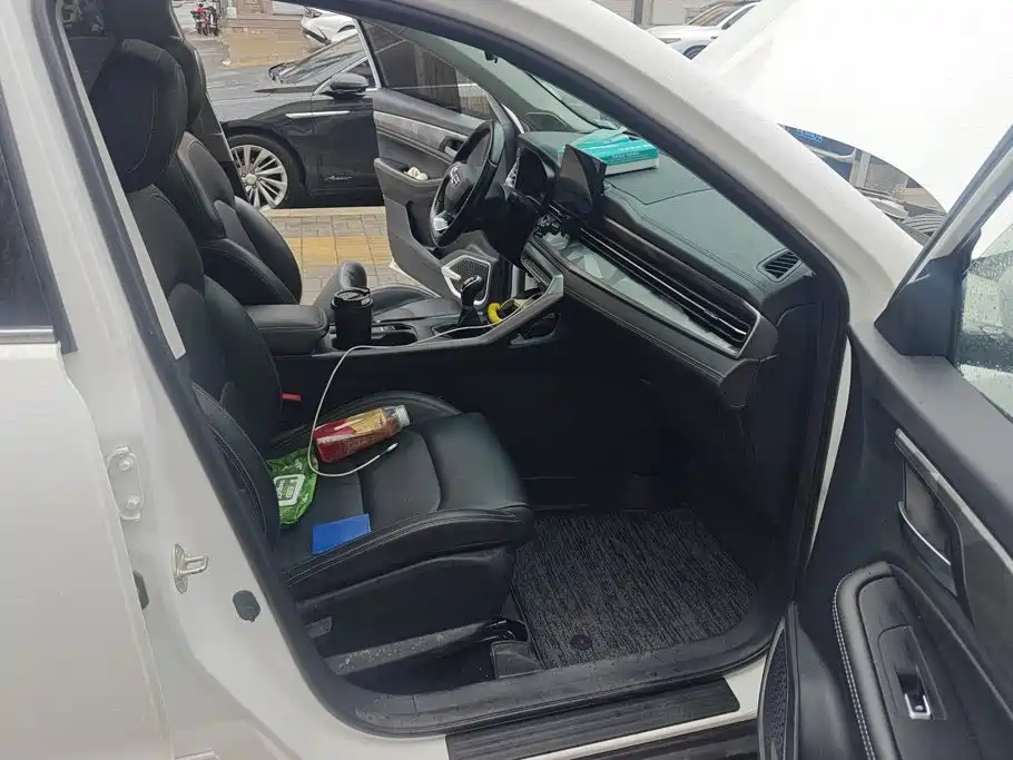 Geely Vision X6 — миниатюра 8