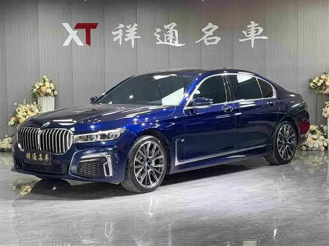 BMW 7-Series 2019 740 Li Leading M — фото 1