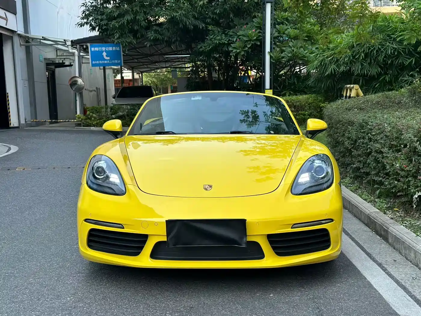 Porsche 718
