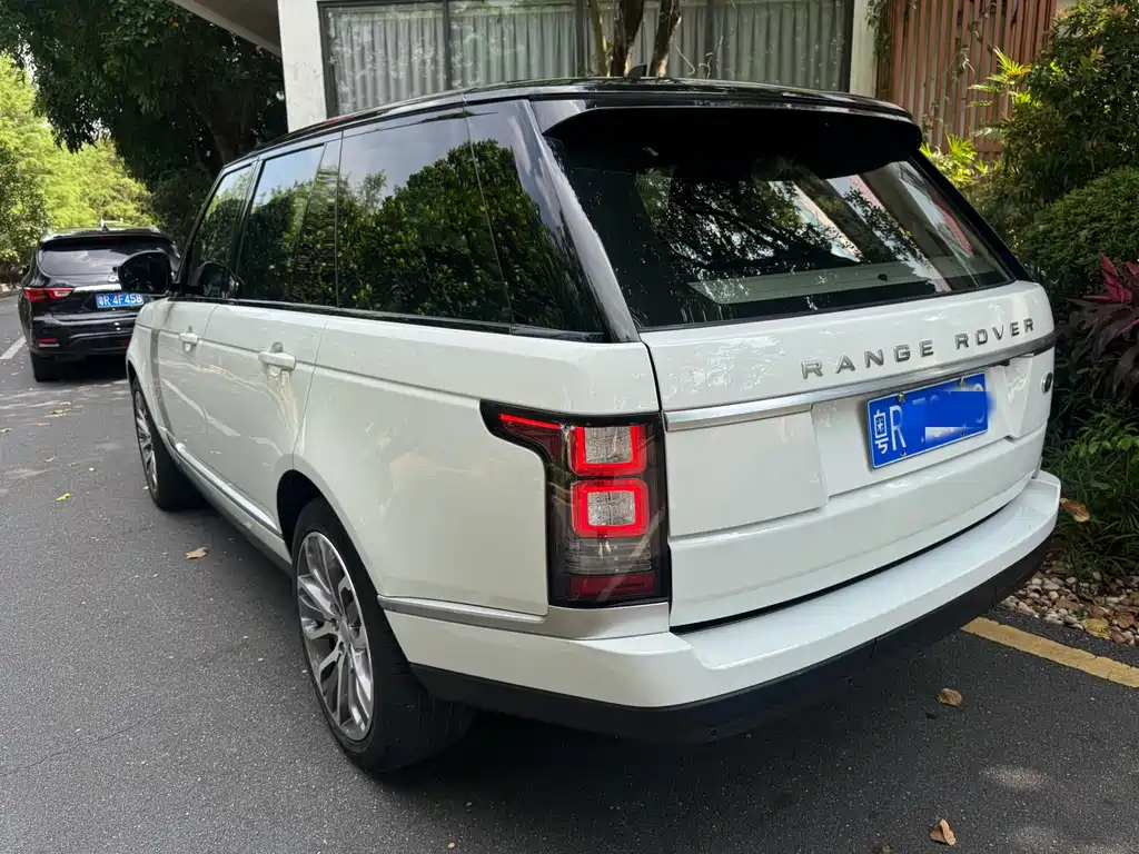 Land Rover Range Rover 2015 3.0 TDV6 Vogue